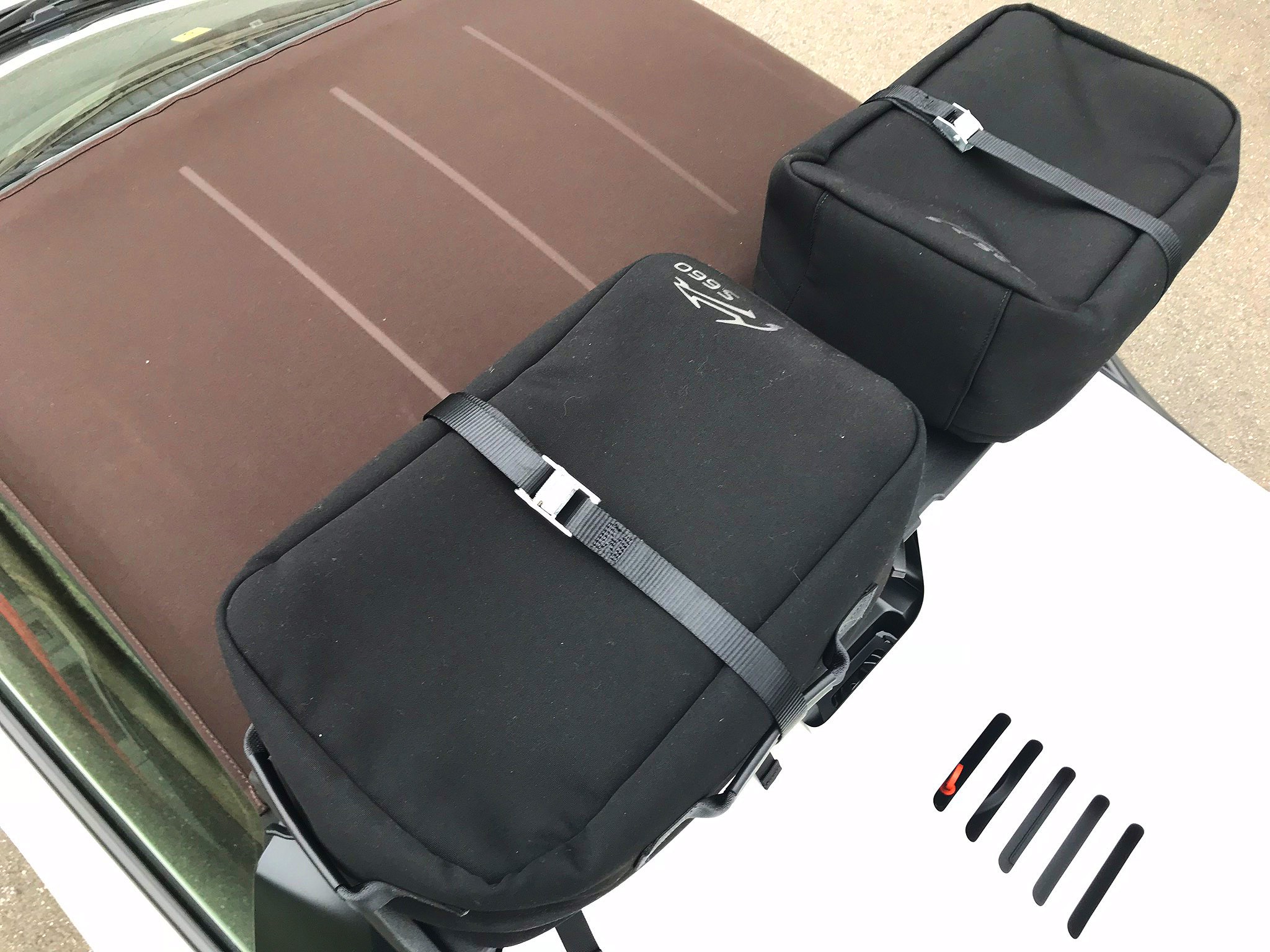 ホンダ S660 専用に生まれたデイバッグなら二人の小旅行も楽しめる Carview 自動車情報サイト 新車 中古車 Carview
