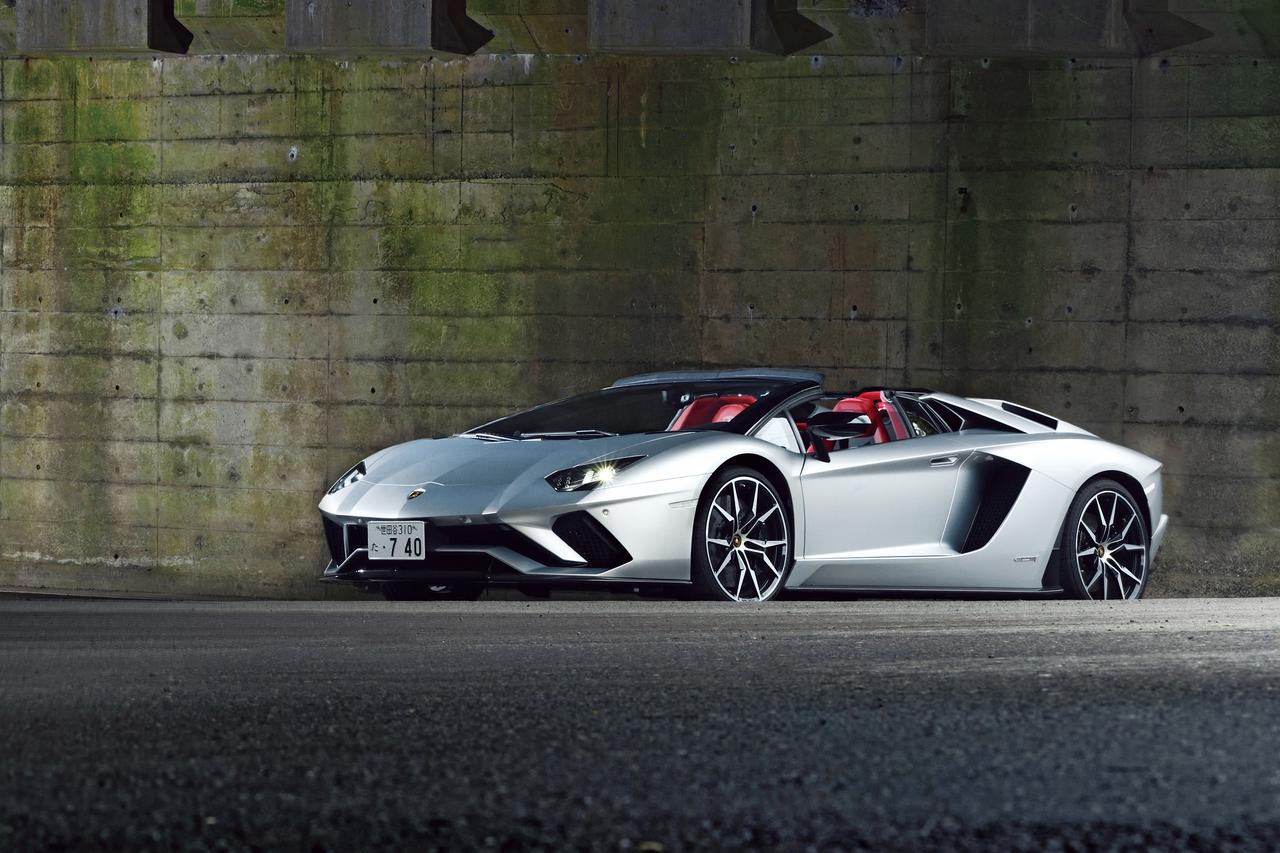 ランボルギーニ アヴェンタドール S ロードスターはクルマ好きが最後に行き着くスーパーカー スーパーカーファイル Webモーターマガジン 自動車情報サイト 新車 中古車 Carview