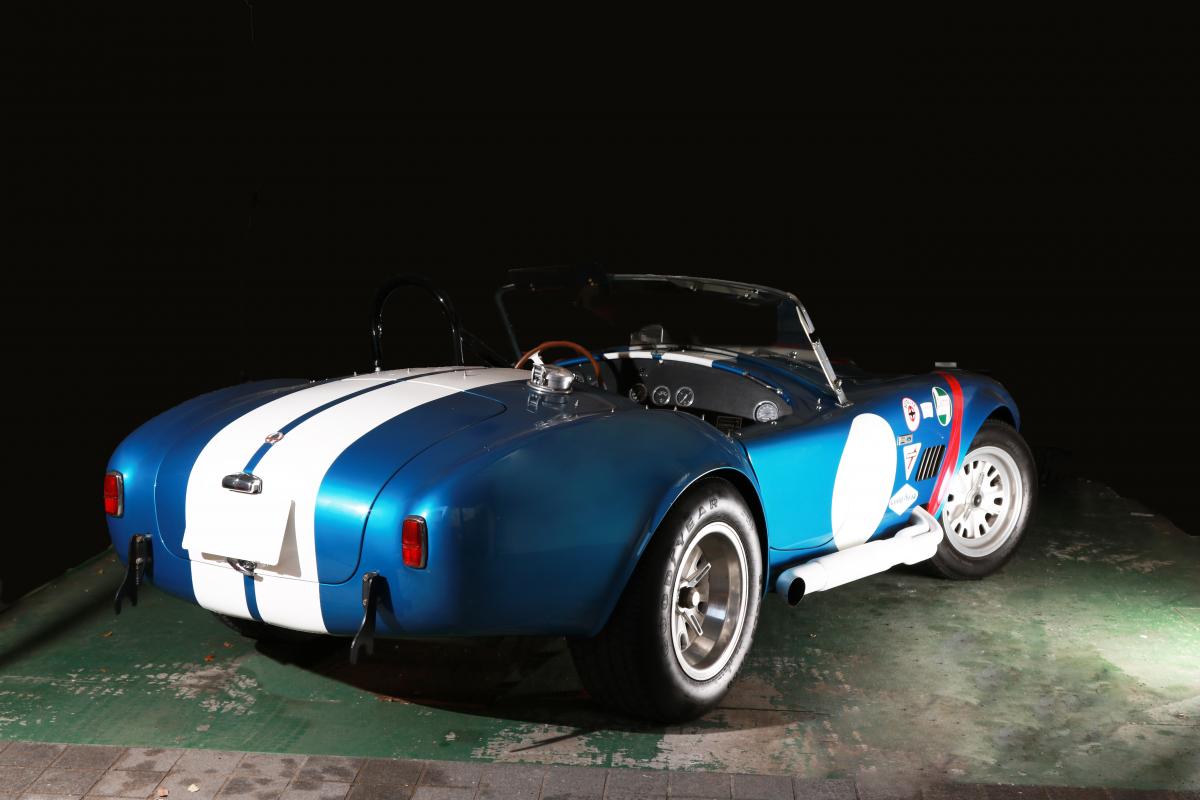 世界の名車 なんと1960年代に400馬力オーバー 怪物 Acコブラ とは Web Cartop 自動車情報サイト 新車 中古車 Carview