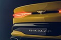 ベントレー、“目の肥えた顧客に向けて開発した“新型2シーターオープン「マリナー バカラル」を世界初公開